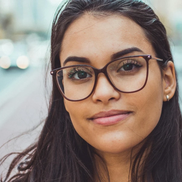 Paciente de Novamente Santiago expresando su satisfacción con el proceso de rehabilitación integral en Pedro de Valdivia.